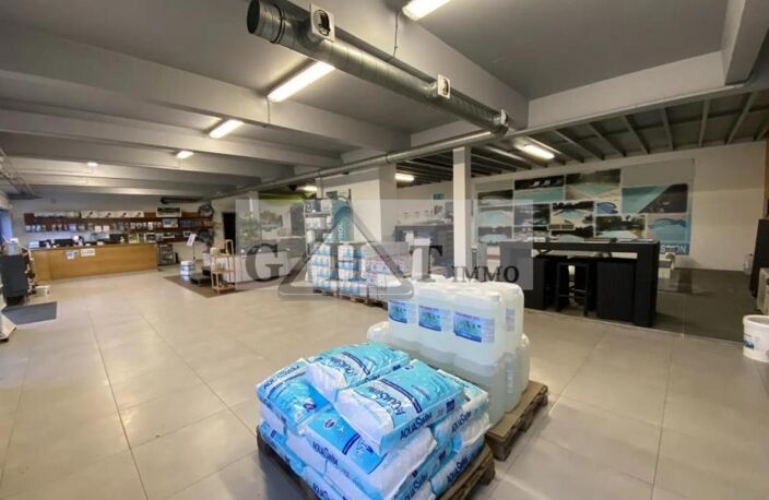 Local d'activité de 830 m² à vendre à SAINT OUEN L'AUMONE — photo 2