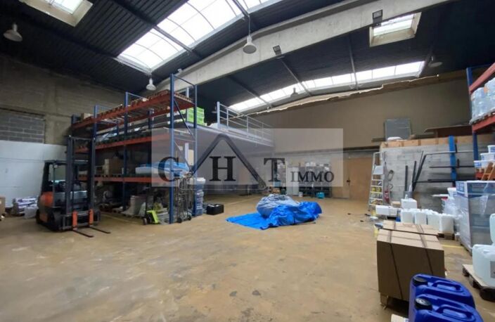Local d'activité de 830 m² à vendre à SAINT OUEN L'AUMONE — photo 4