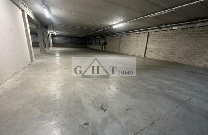 ENTREPOT CRETEIL ZAC EUROPARC — photo 3