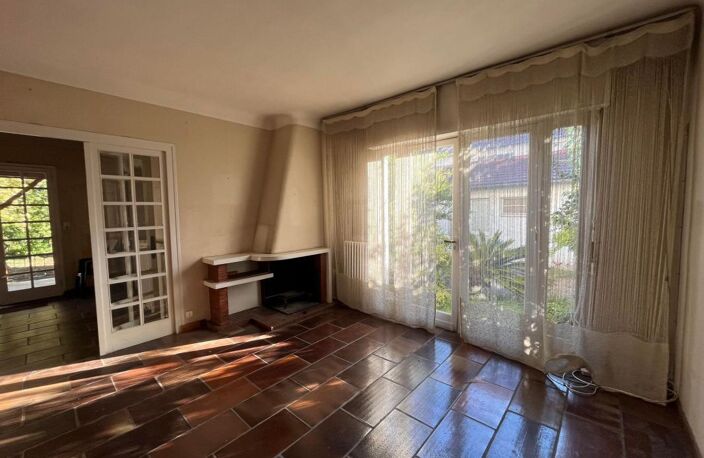 À DAX – MAISON À FORT POTENTIEL, IDÉALEMENT SITUÉE — photo 4