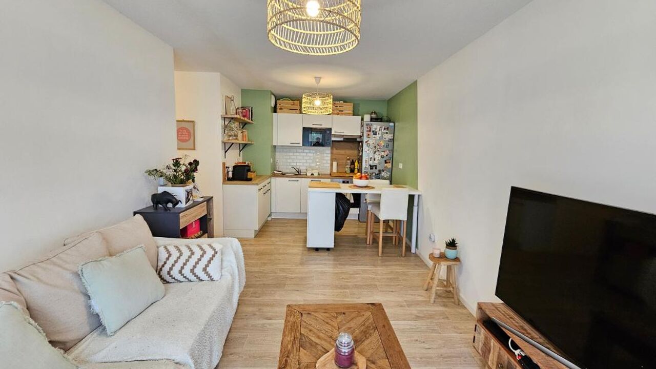 appartement 3 pièces 57 m2 à vendre à Saint-Pierre-du-Mont (40280)