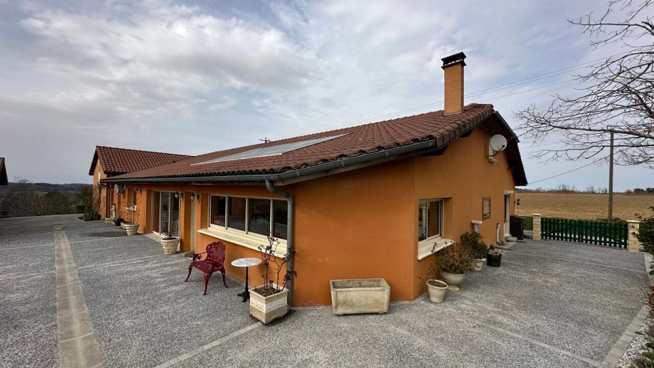 maison 5 pièces 310 m2 à vendre à Riscle (32400)