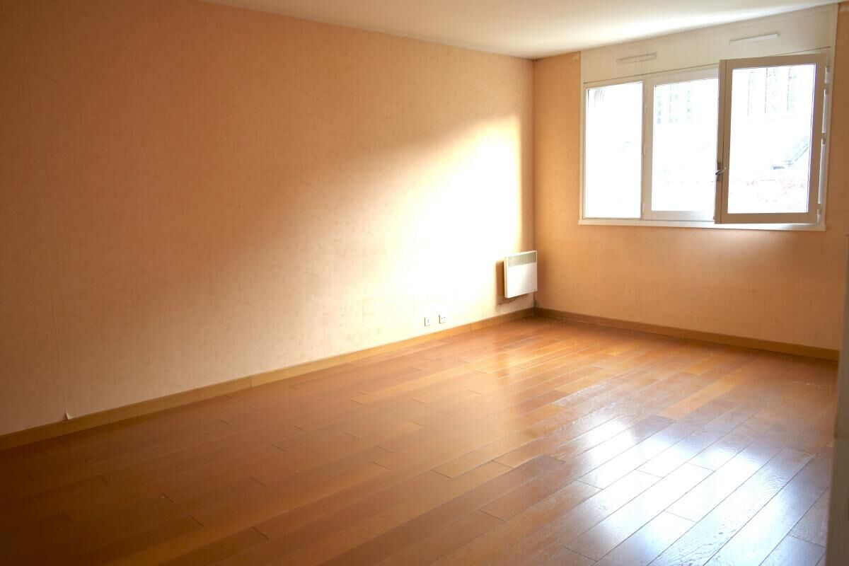 Appartement a vendre  - 3 pièce(s) - 76.66 m2 - Surfyn
