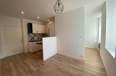 location appartement 385 € CC /mois à proximité de Saint-Julien-du-Puy (81440)