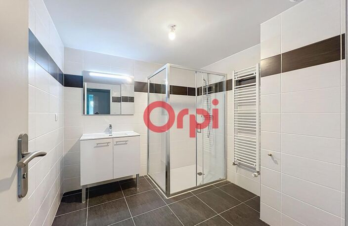 Appartement Vichy 3 pièce(s) 77.50 m2 — photo 4
