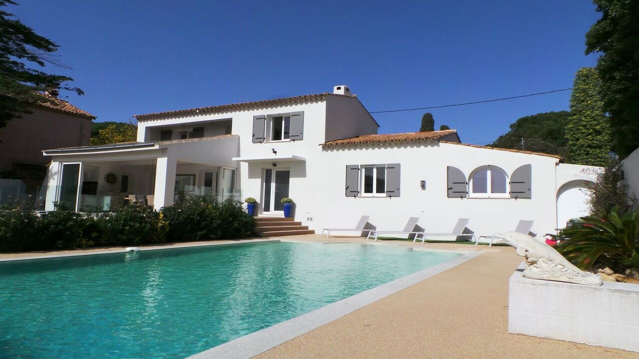 maison 7 pièces 185 m2 à Sainte-Maxime (83120)