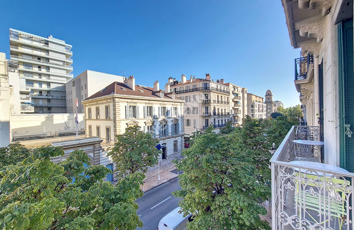 Toulon haute ville Avenue Vauban — photo 5