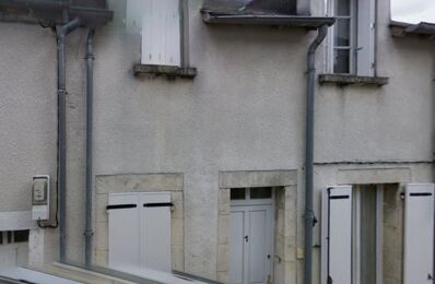 location maison 311 € CC /mois à proximité de Saint-Outrille (18310)