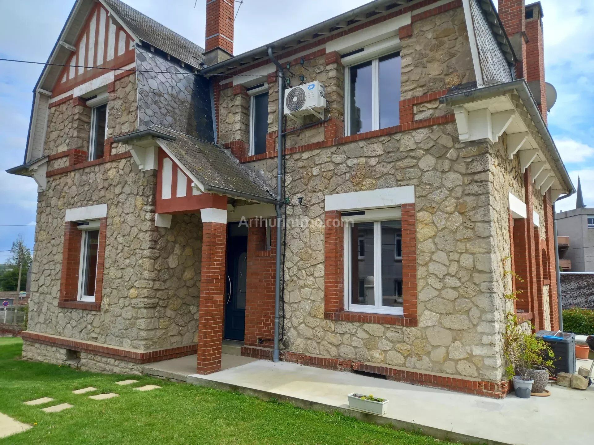 Vente Maison 155m² 5 Pièces à Gournay-en-Bray (76220) - Arthurimmo