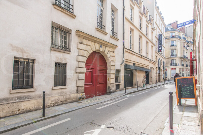 Appartement a louer paris-18e-arrondissement - 4 pièce(s) - 82 m2 - Surfyn