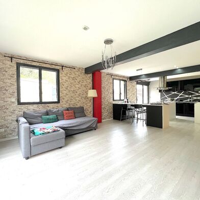 Maison 6 pièces 140 m²
