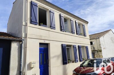 vente maison 220 000 € à proximité de Loire-les-Marais (17870)