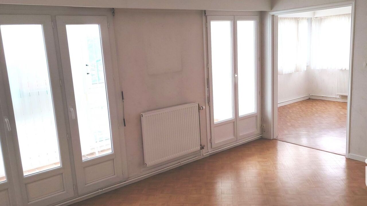 appartement 5 pièces 100 m2 à vendre à La Roche-sur-Yon (85000)
