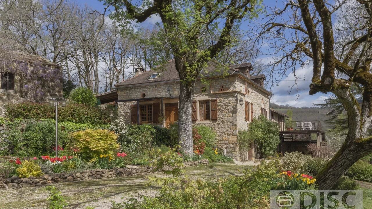 maison 10 pièces 250 m2 à vendre à Saint-Antonin-Noble-Val (82140)