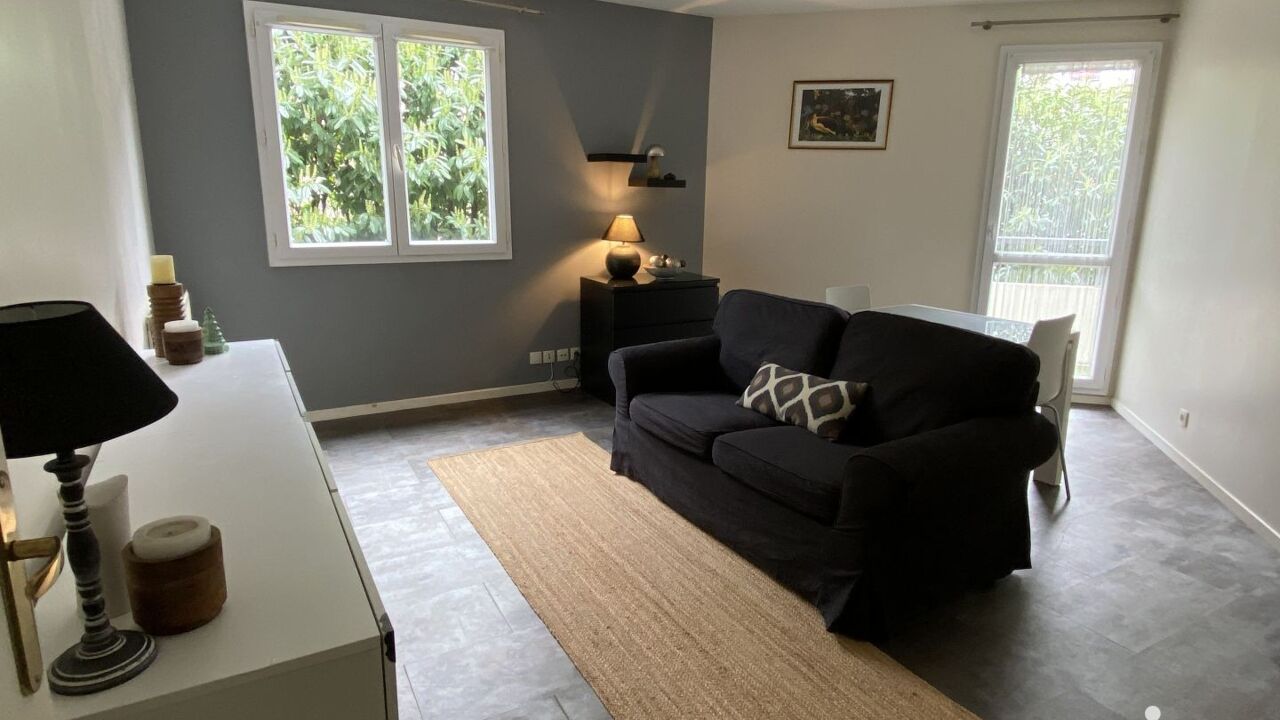 appartement 2 pièces 47 m2 à vendre à Neuilly-sur-Marne (93330)