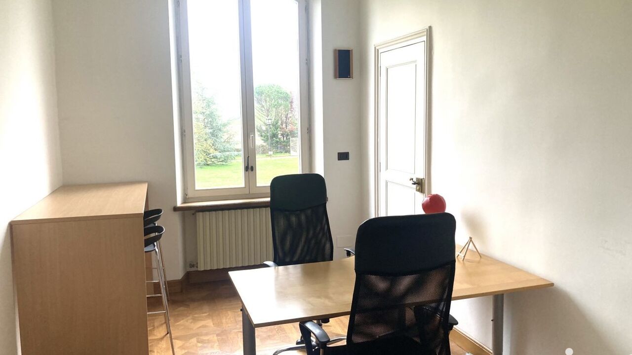 bureau  pièces 45 m2 à louer à Montlaur (31450)