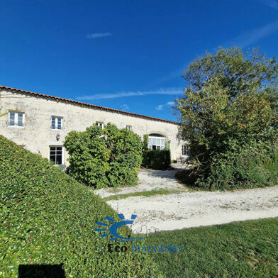 Maison 15 pièces 487 m²