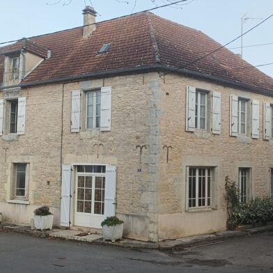 Maison 7 pièces 135 m²