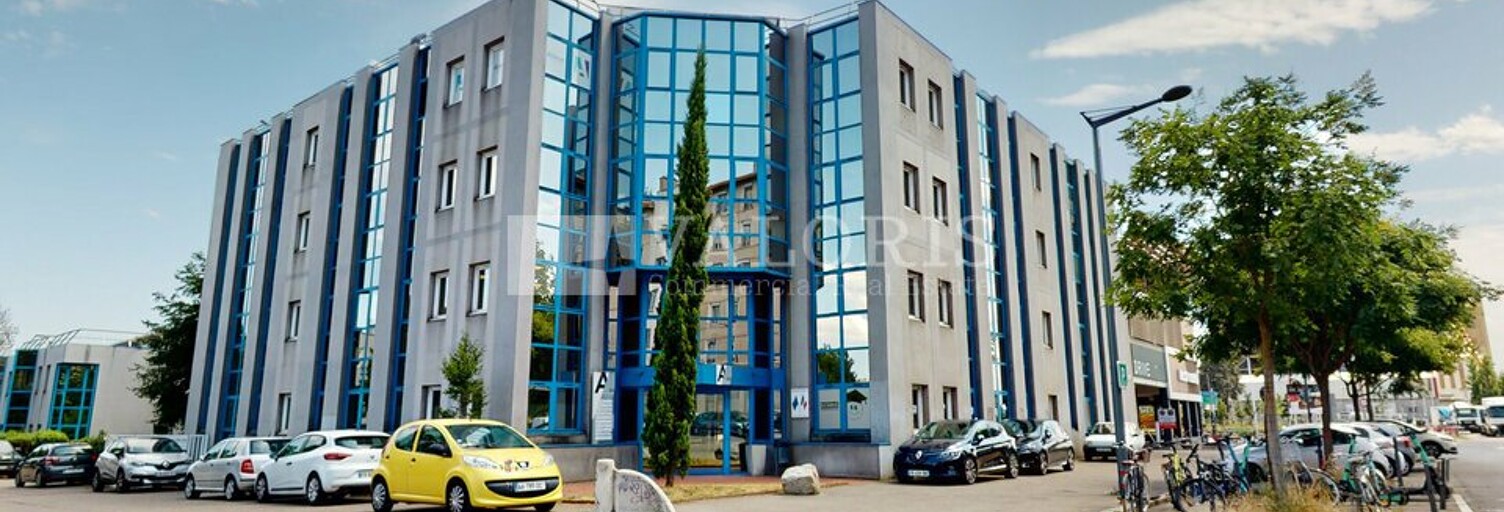 Bureau  344 m² à louer à Lyon 7 (69007)
