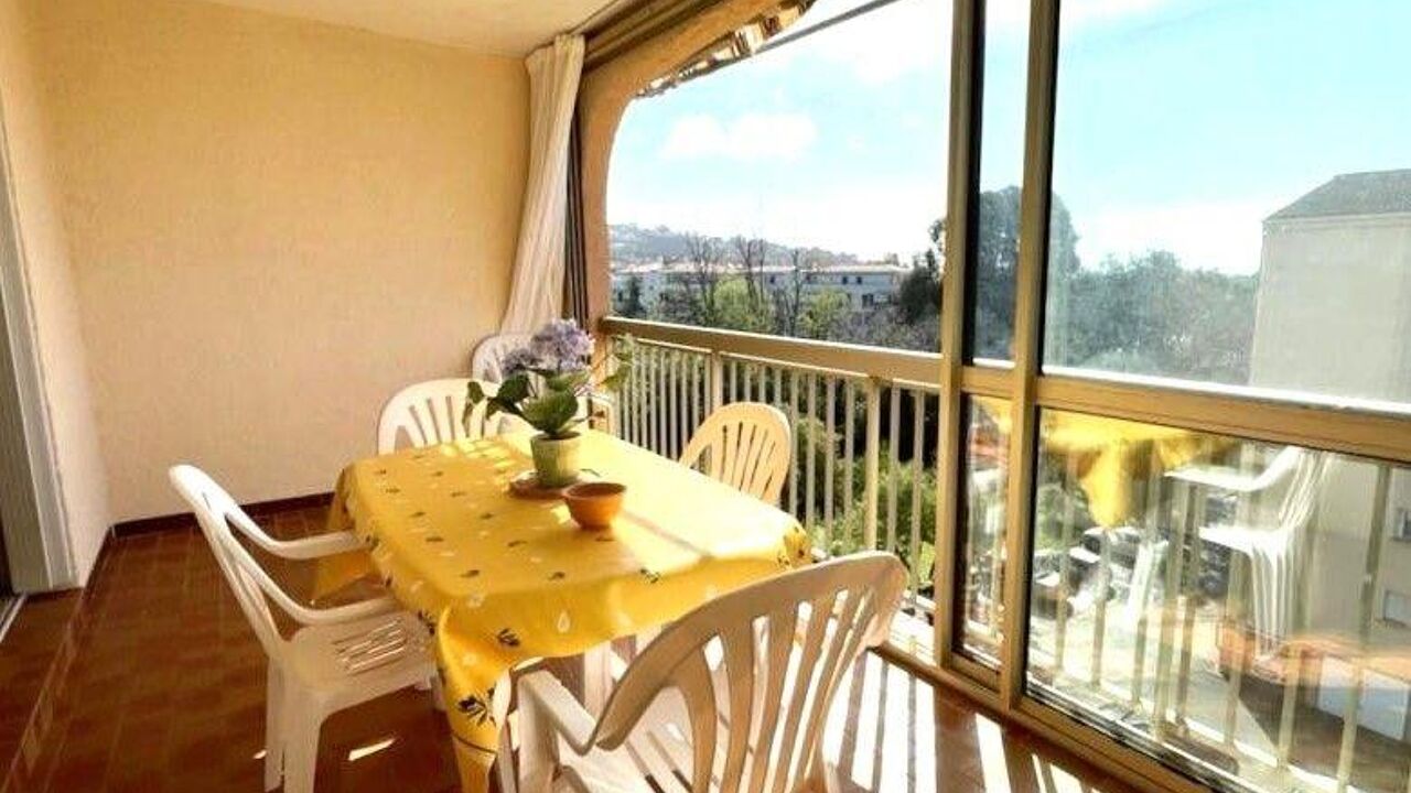 appartement 2 pièces 39 m2 à vendre à Sainte-Maxime (83120)