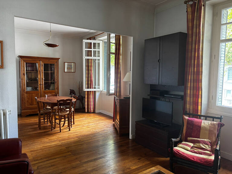 MAISON 7 PIECES ROND-POINT DE PARIS - BD DES POILUS — photo 1