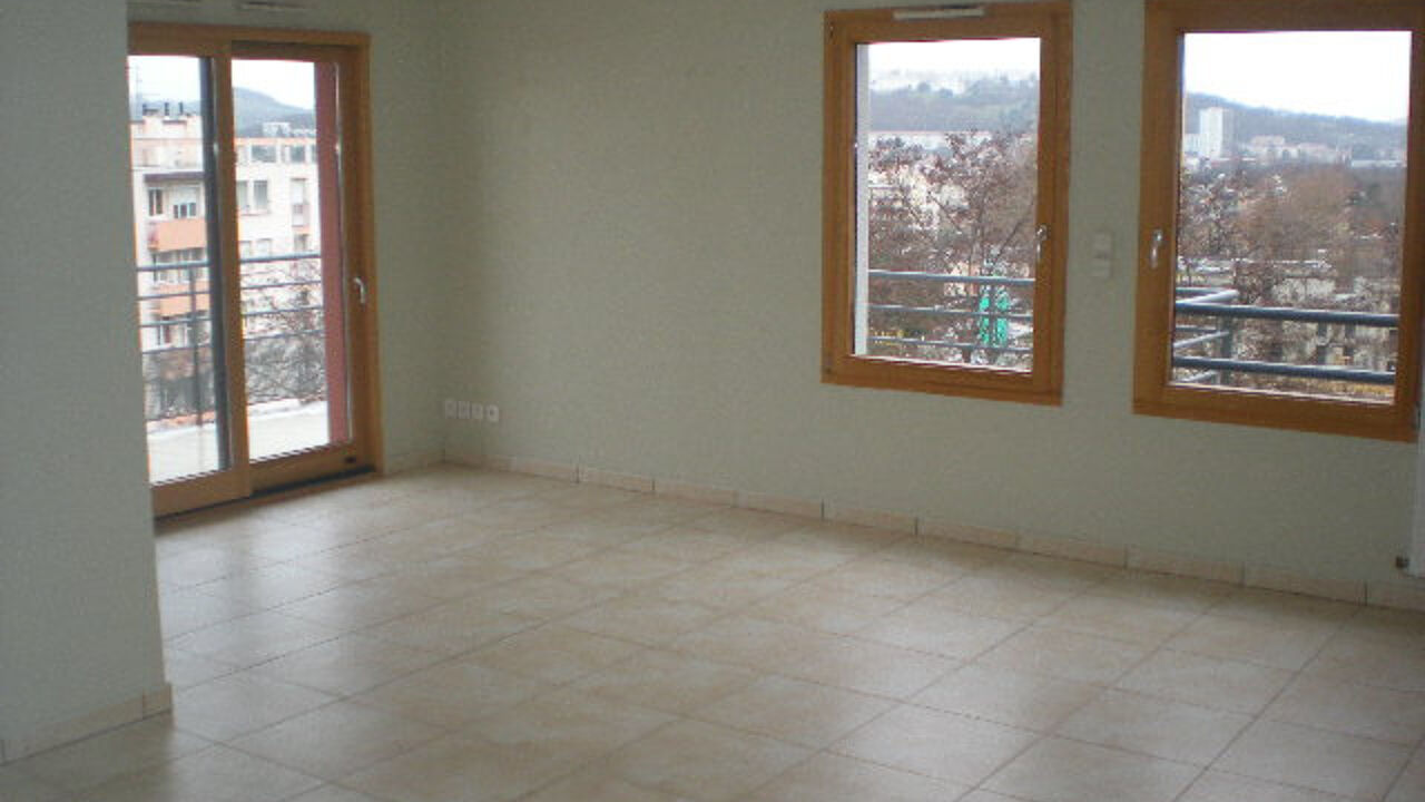 appartement 3 pièces 80 m2 à louer à Saint-Étienne (42000)