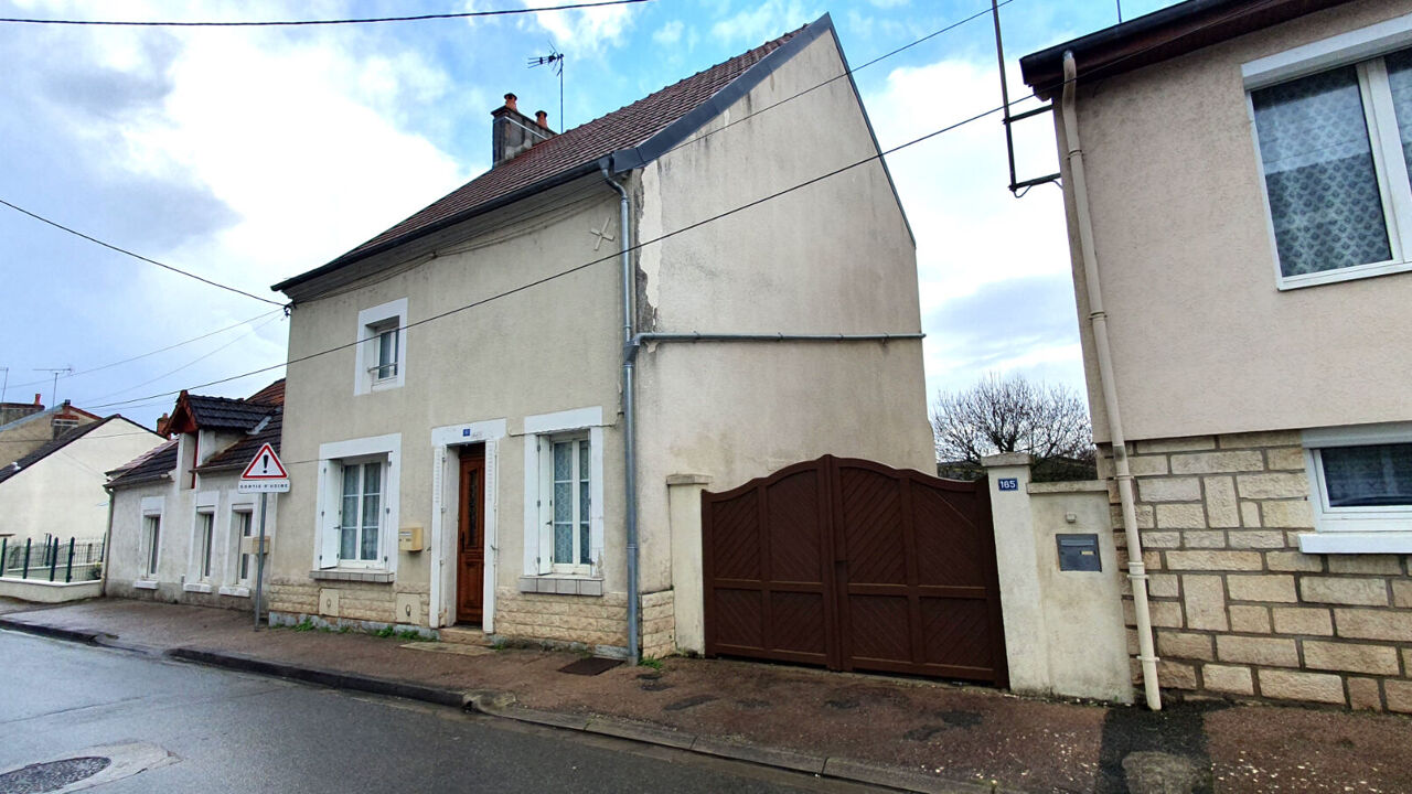 maison 5 pièces 116 m2 à vendre à Cosne-Cours-sur-Loire (58200)