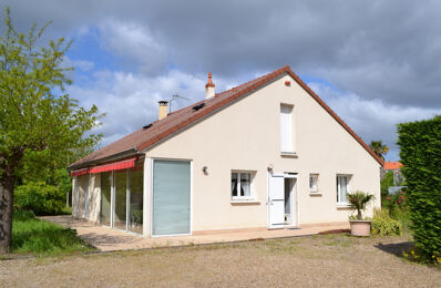 vente maison 232 760 € à proximité de Coussay-les-Bois (86270)