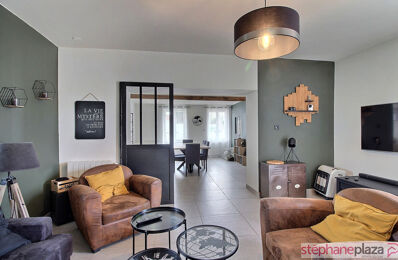vente maison 298 000 € à proximité de Saint-André-le-Puy (42210)