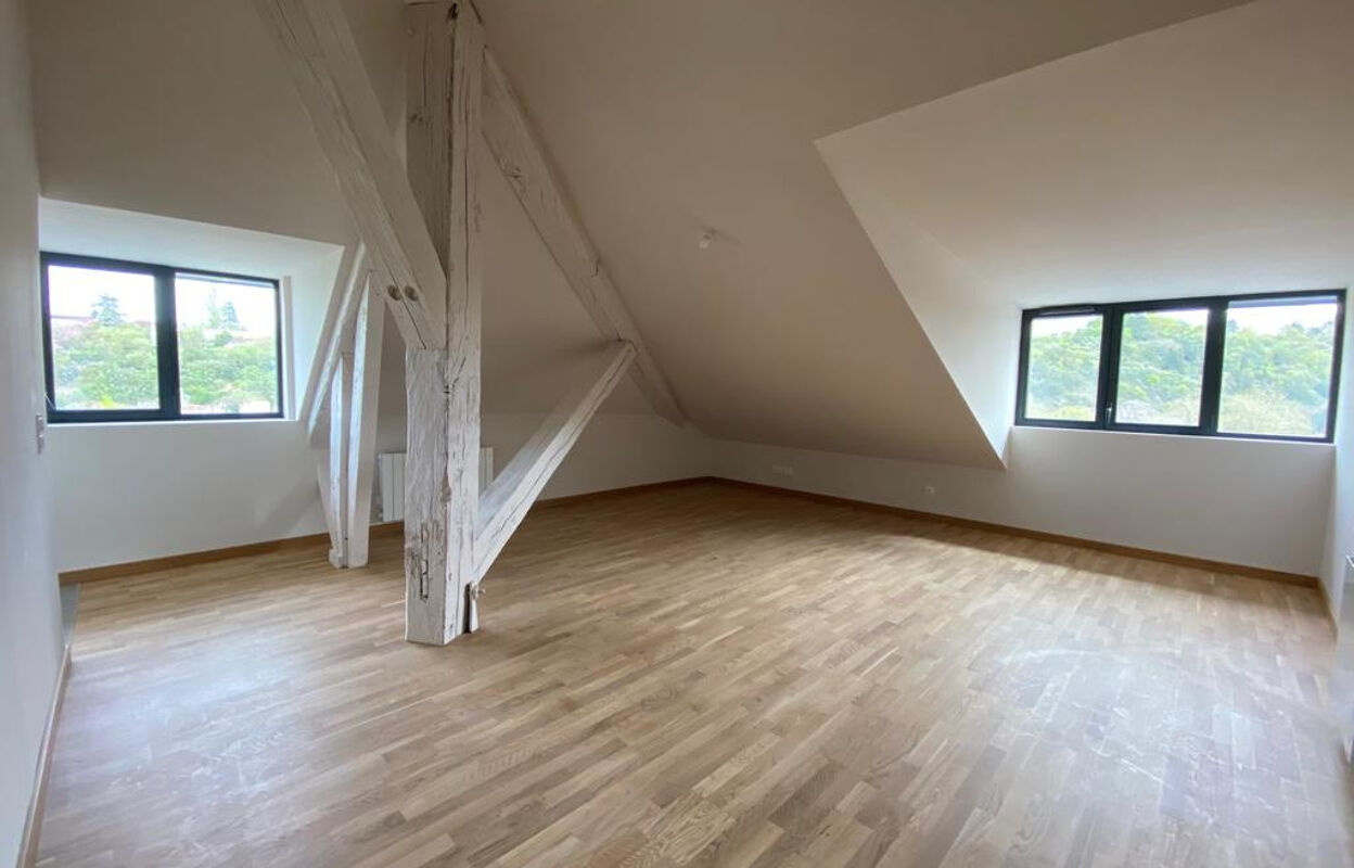 appartement 3 pièces 84 m2 à louer à Poitiers (86000)