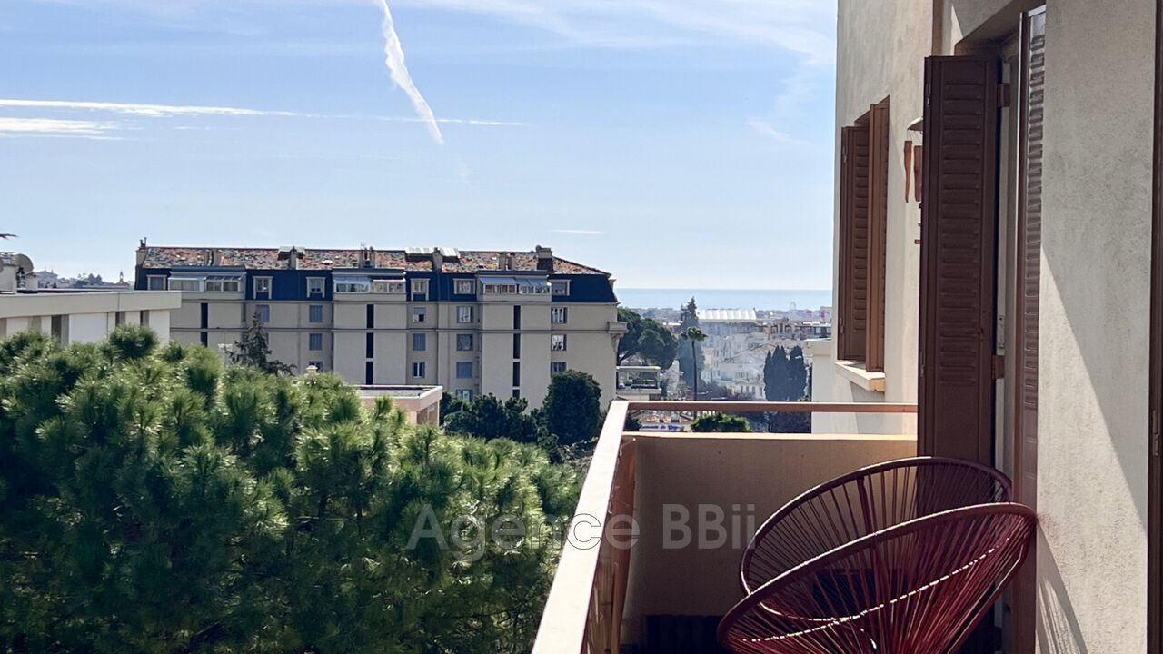 appartement 4 pièces 69 m2 à vendre à Nice (06100)