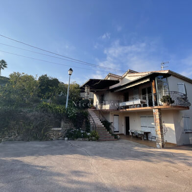 Maison 8 pièces 1000000 €