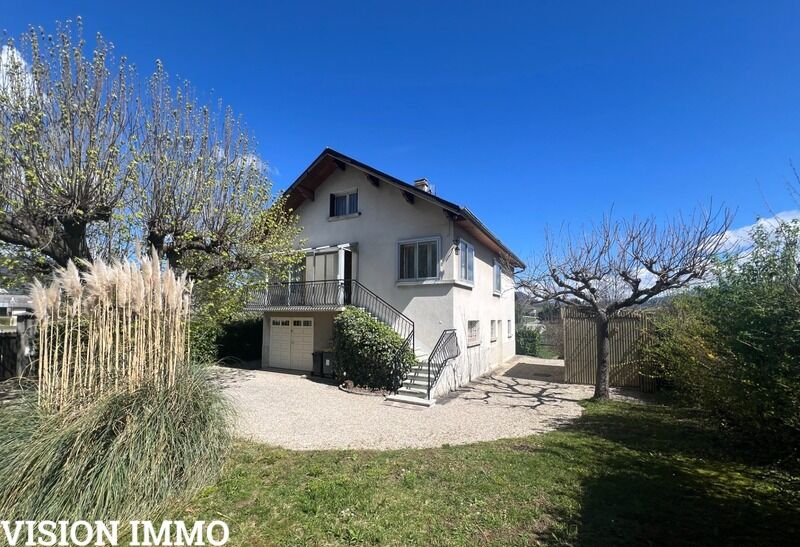 Villa / Maison 7 pièces  à vendre Voiron 38500