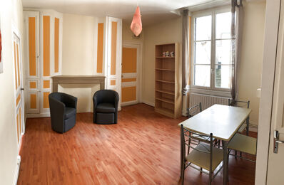 location appartement 395 € CC /mois à proximité de Veuzain-sur-Loire (41150)