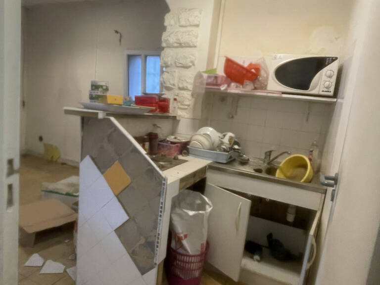 LOCAL COMMERCIAL DE 264.43M2 AU BD ABBADIE A SAINT VICTORET — photo 1