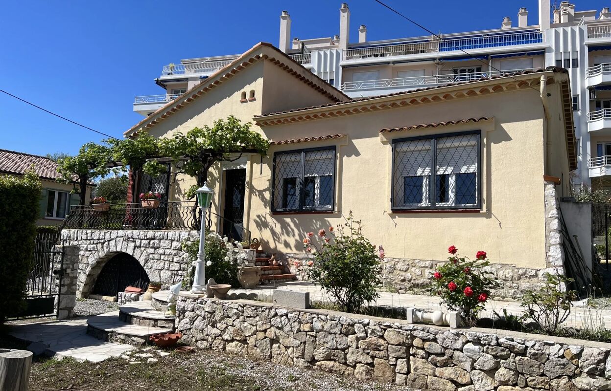 maison 4 pièces 80 m2 à vendre à Antibes (06600)