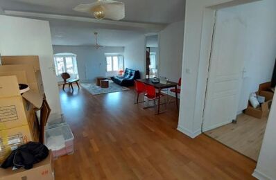 location appartement 1 264 € CC /mois à proximité de Bruges (33520)