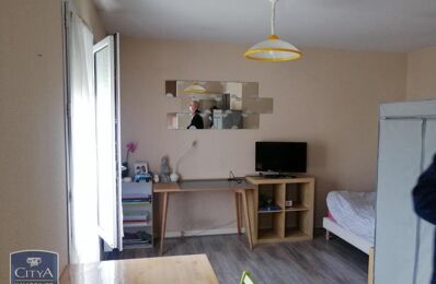 location appartement 410 € CC /mois à proximité de Neuville-de-Poitou (86170)