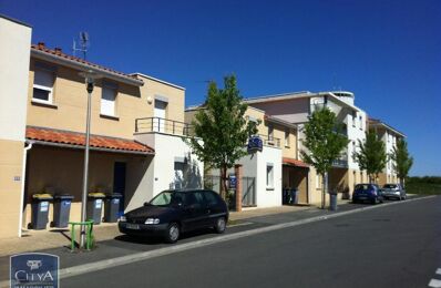 location appartement 560 € CC /mois à proximité de Neuville-de-Poitou (86170)