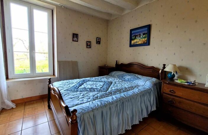 Maison semi-mitoyenne avec jardin et dépendance à 5 minutes de La Charité-sur-Loire — photo 5