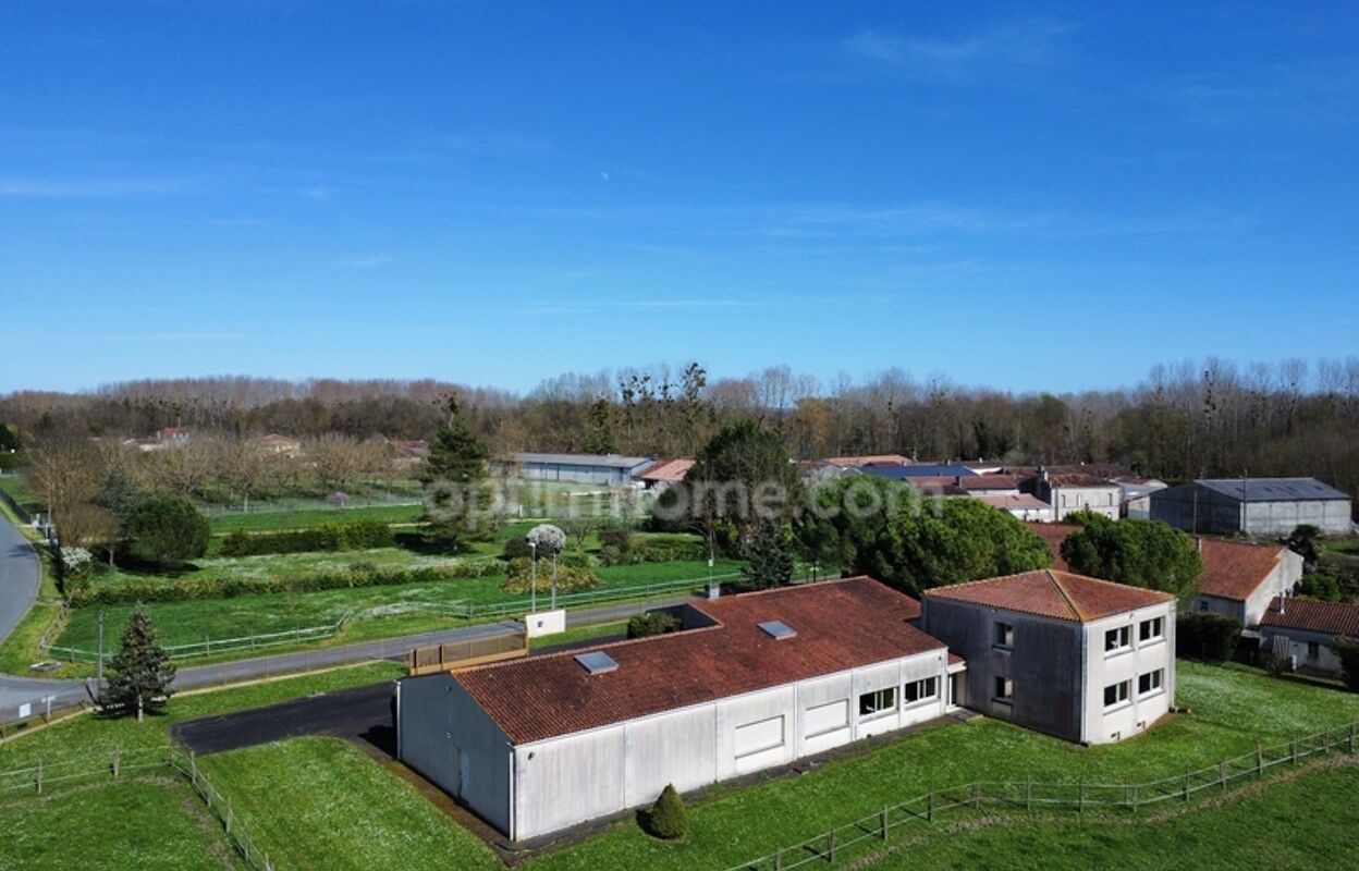 bureau  pièces 700 m2 à vendre à Cognac (16100)