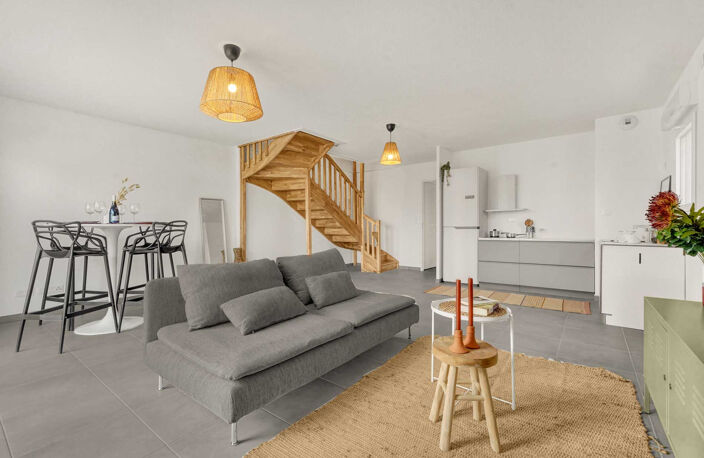 Maison T4 avec jardin, terrasse et garage double à Toulouse — photo 4