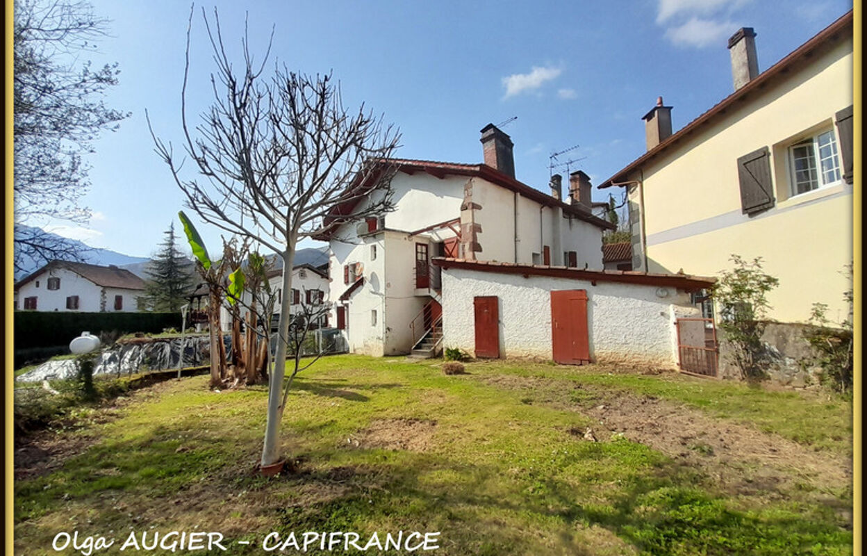 maison 9 pièces 200 m2 à vendre à Saint-Étienne-de-Baïgorry (64430)