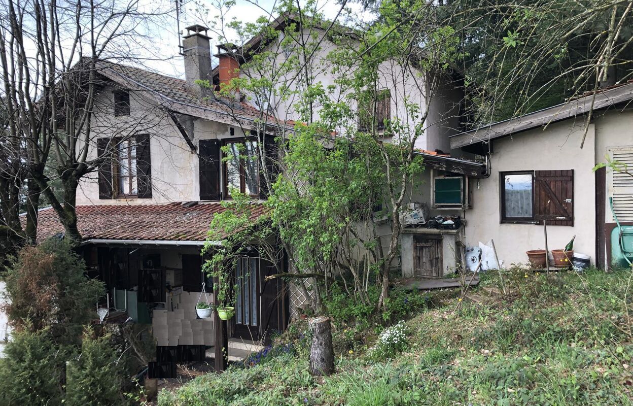 maison 8 pièces 160 m2 à vendre à Thizy-les-Bourgs (69240)