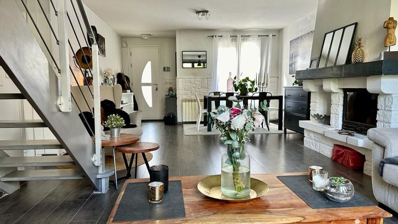 maison 6 pièces 97 m2 à vendre à Roissy-en-France (95700)
