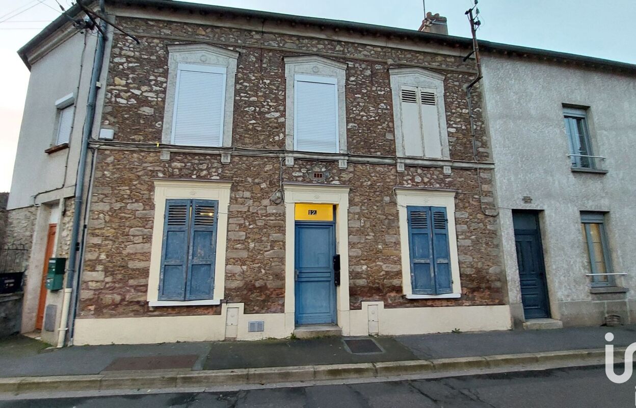 immeuble  pièces 72 m2 à vendre à Melun (77000)