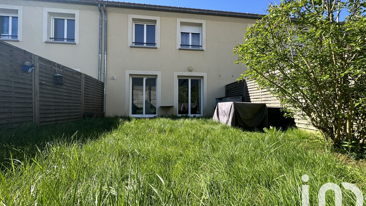 maison 4 pièces 83 m2 à vendre à Fontenay-Trésigny (77610)