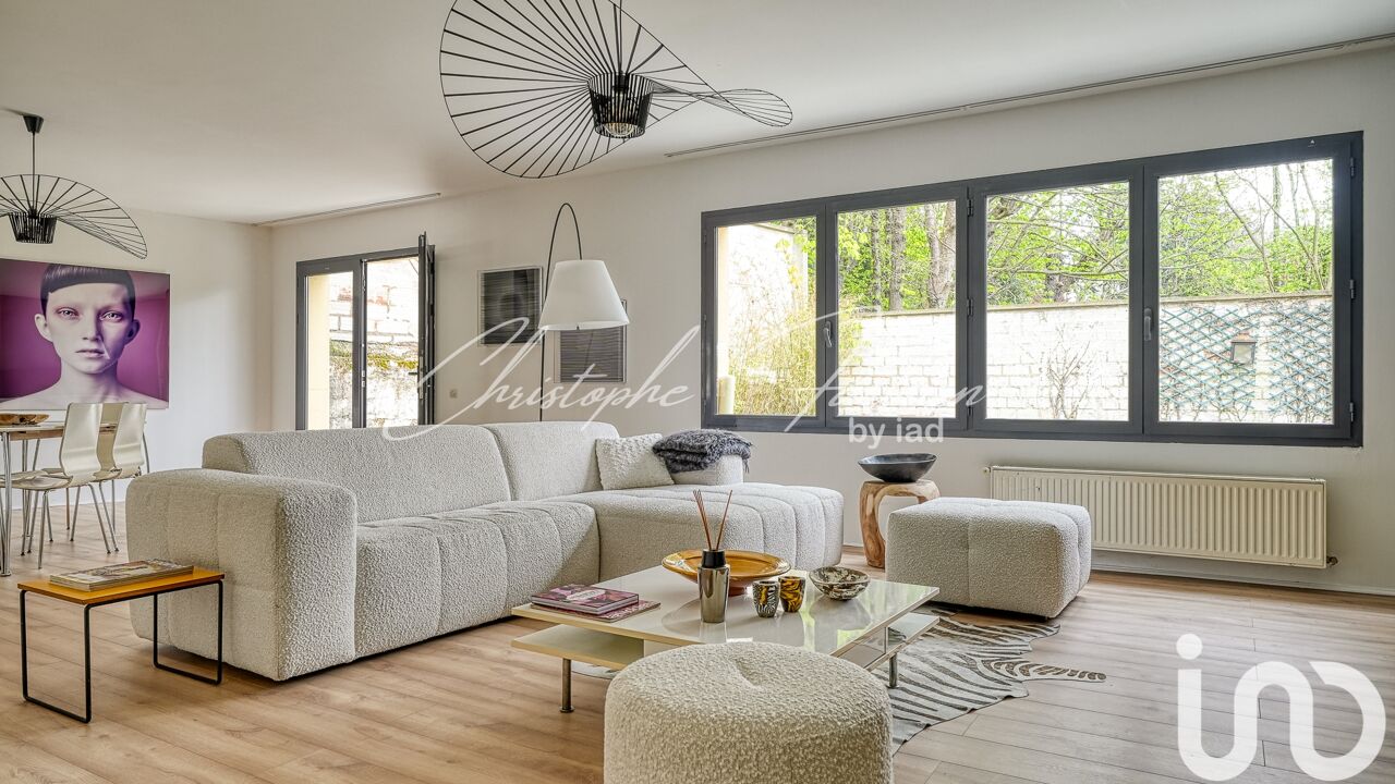 maison 8 pièces 202 m2 à vendre à Saint-Germain-en-Laye (78100)
