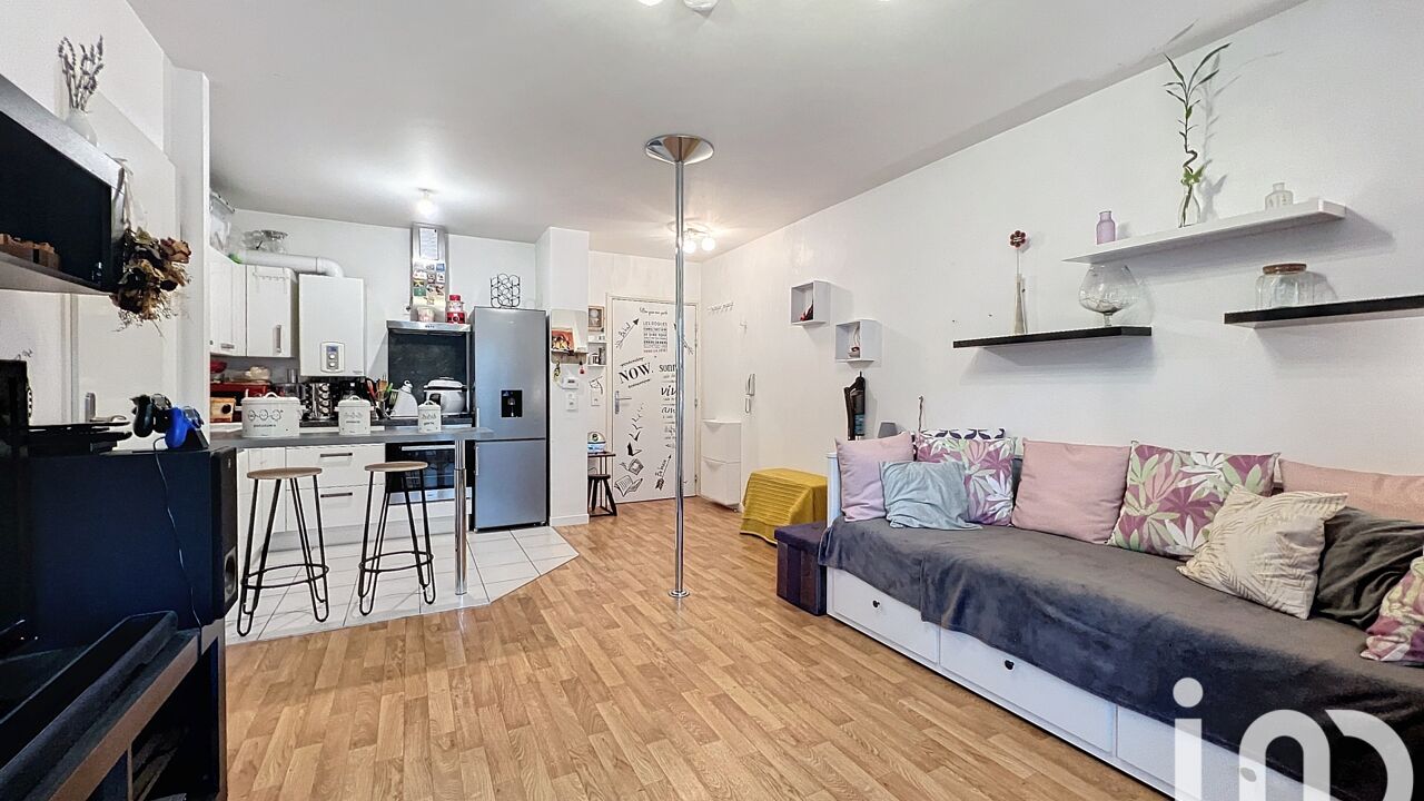 appartement 2 pièces 39 m2 à louer à La Queue-en-Brie (94510)