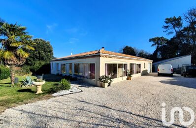 vente maison 395 000 € à proximité de Mortagne-sur-Gironde (17120)